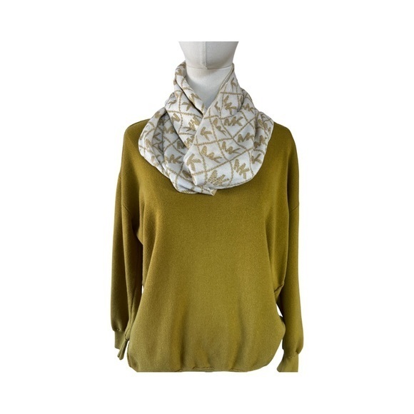 Micheal Kors Signature Ivory and Gold Infinity Scarf NWT - Picture 1 of 5
